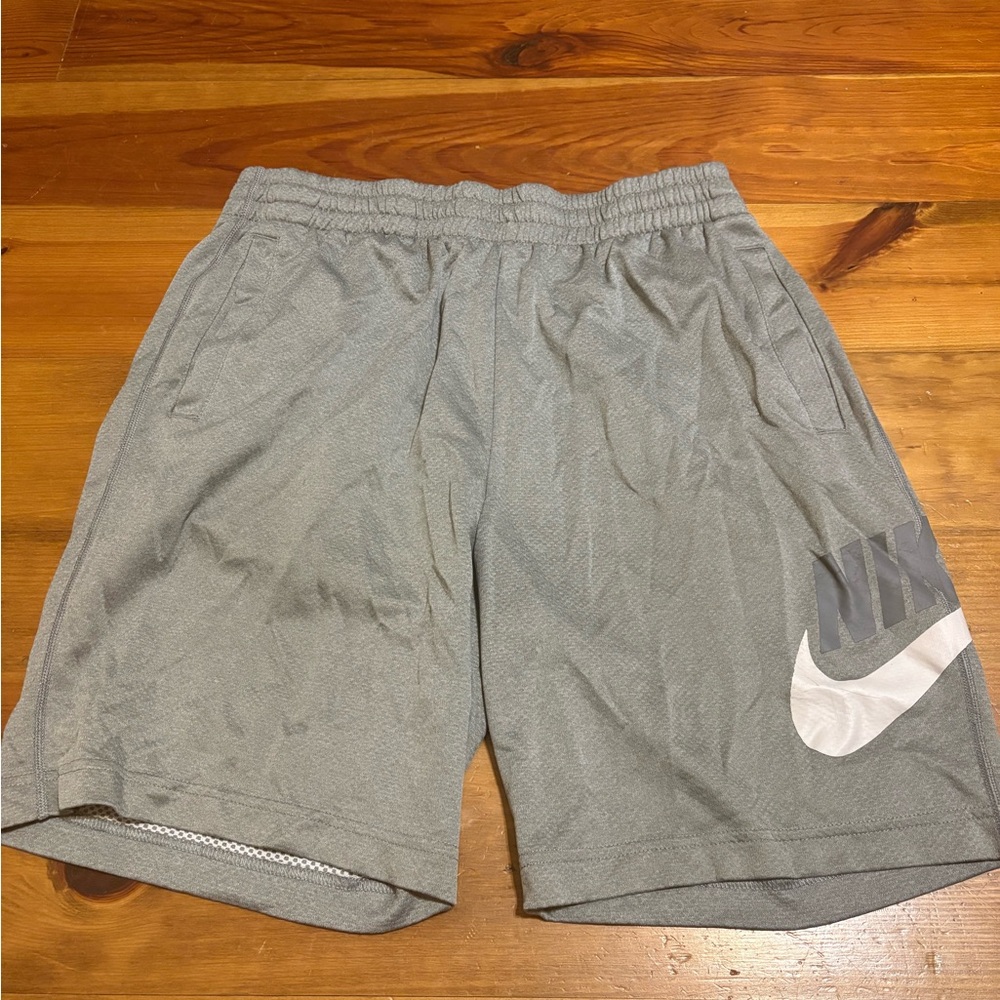 Nike Gray and White Athletic Shorts Lightweight Elastic Waist